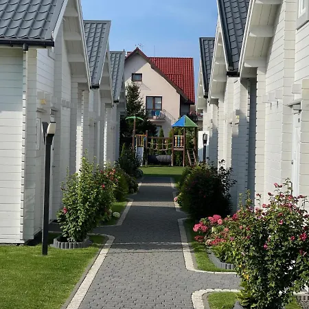 Alojamento de Turismo Selvagem Biala Wioska 1 Ustronie Morskie