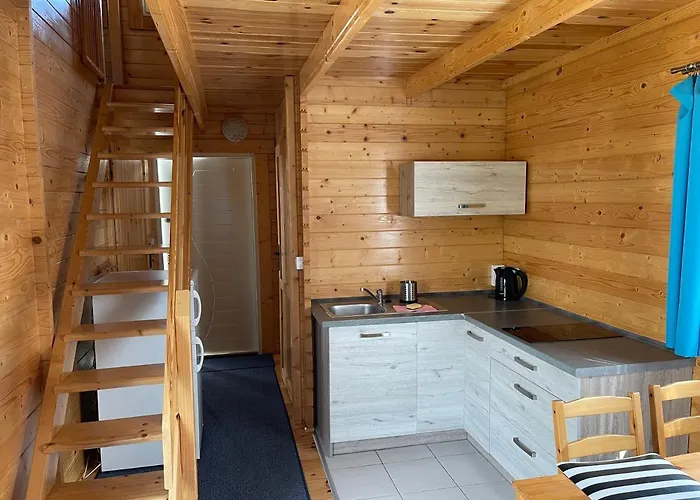 Lodge Biala Wioska 1 *